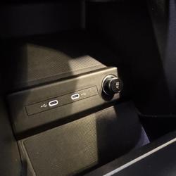 Audi Q4 e-tron Q4 e-tron Sportback 40 204 ch 82 kWh S line Vitr&eacute;