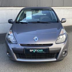 Renault Clio 3 1.5 dCi 90ch XV de France eco&sup2; 5p Vitr&eacute;