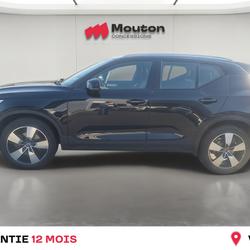 Volvo XC40 XC40 D4 AWD AdBlue 190 ch Geartronic 8 Momentum Vitr&eacute;