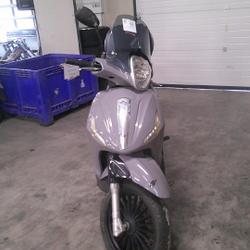 Piaggio Beverly  Arles