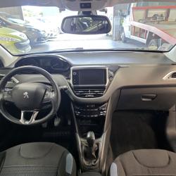 Peugeot 208 Business Cou&euml;ron