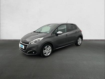 Peugeot 208 - 208 PureTech 82ch S&S BVM5 - Signature - 8 690 €