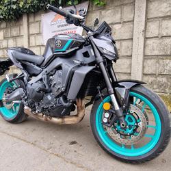 Yamaha MT09  &Eacute;pernay