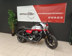 Guzzi V7 Rezé