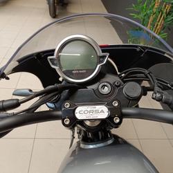 Guzzi V7  Rez&eacute;