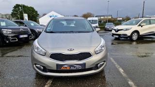 Kia Cee'd  - photo 1