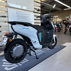 Yamaha Neo's  Carcassonne