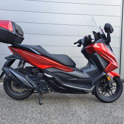 Honda Forza  Saint-Martin-d'H&egrave;res