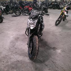 Yamaha XJ6  Arles