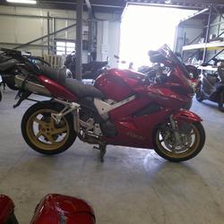 Honda VFR  Arles