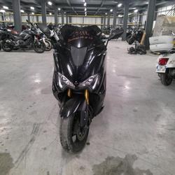 Yamaha T MAX  Arles