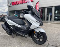 Honda Forza Saint-Martin-d'Hères