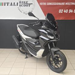 Aprilia SR  Rez&eacute;