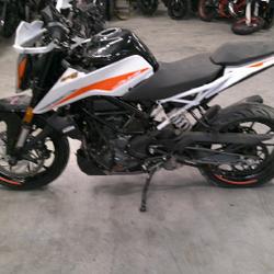 KTM 390 Duke  Arles