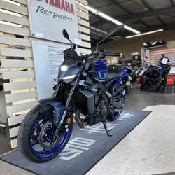 Yamaha MT09  Carcassonne