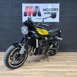 Kawasaki ZR  Tours