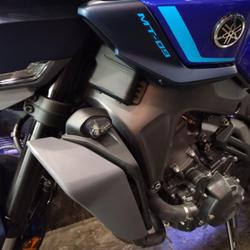 Yamaha MT09  Pantin