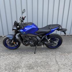 Yamaha MT09  Aulnois-sous-Laon