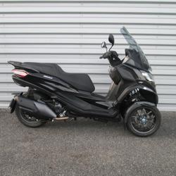Piaggio MP3  Auch