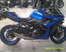 Suzuki GSXS Arles