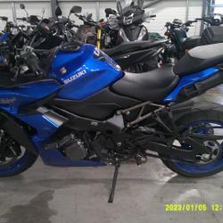 Suzuki GSXS  Arles