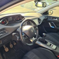 Peugeot 308 SW phase 1 1.2 PURETECH 130CH S&S ALLURE Bellevigny
