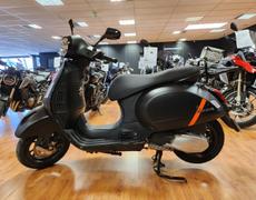 Vespa GTS SEYNOD