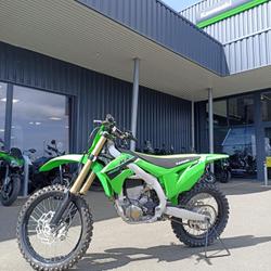 Kawasaki KX 450 F  Tr&eacute;gueux