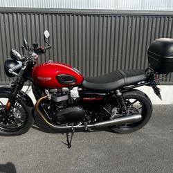 Triumph Street  Saint-Maximin