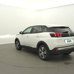 Peugeot 3008 BlueHDi 130ch S&S EAT8 - Allure Pack occasion - La Rochelle - photo 2/31