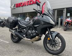 Honda NT Saint-Martin-d'Hères
