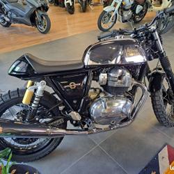 Royal-Enfield Interceptor  Saint-Martin-d'H&egrave;res