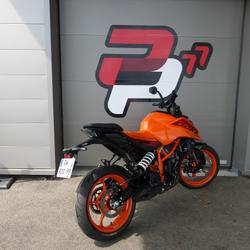 KTM 390 Duke  Vert-Saint-Denis