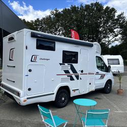 Profile Challenger FORD TRANSIT 2.0 L 130 CV Montreuil-Juign&eacute;