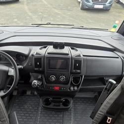 Integral Itineo PEUGEOT 2.2 L 140 CV Montreuil-Juign&eacute;