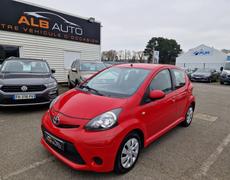 Toyota Aygo - 1.0 VVT-I 68CH CONNECT MMT 5P - 7 990 €