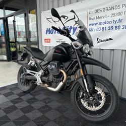 Guzzi V85 TT  Pontarlier