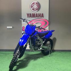 Yamaha YZF  Roissy-en-France