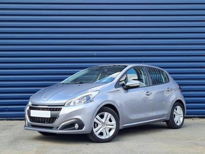 Peugeot 208 - PURETECH 82 CH SIGNATURE - 13 990 €