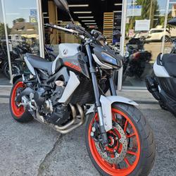 Yamaha MT09  Cocheren