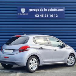 Peugeot 208 SIGNATURE 100 CH BLUEHDI S&S Spay