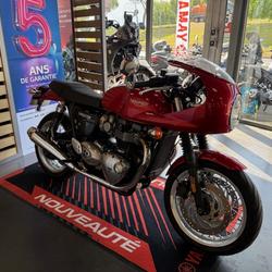 Triumph Thruxton  Royan