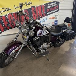 Honda Shadow  Saint-Germain-Laprade