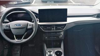Ford Focus  - Titanium - photo 4