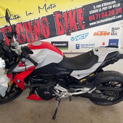 BMW F 900 RS  Saint-Germain-Laprade
