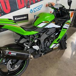 Kawasaki ZX  Saint-Germain-Laprade