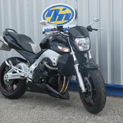 Suzuki GSR 600  Annonay