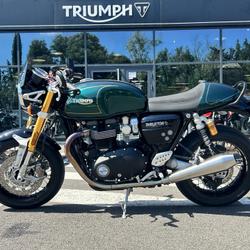 Triumph Thruxton  Rochefort-du-Gard