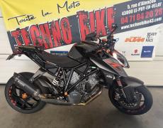 KTM Super Duke Saint-Germain-Laprade