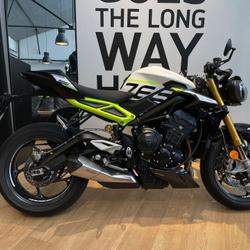 Triumph Street  Louveciennes